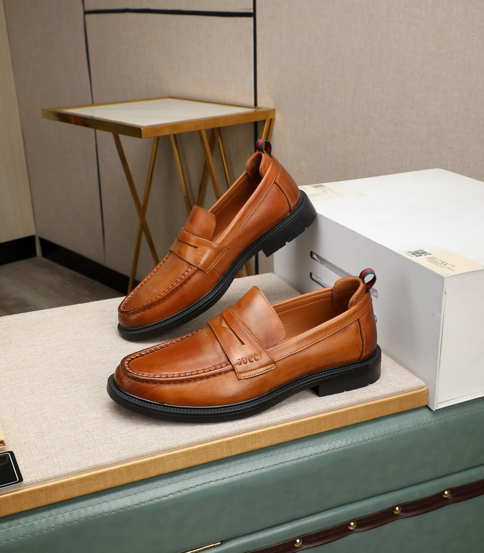 Men's men's shoes💰500📛📛Original (water-dyed cow lining) Gucci GUCCI official website formal shoes🌀 Italian🇮🇹imported cowhide➕top imported water-dyed cowhide lining💋Finely handmade original bottom, the real thing looks better when photographed in person Standard size 38-44